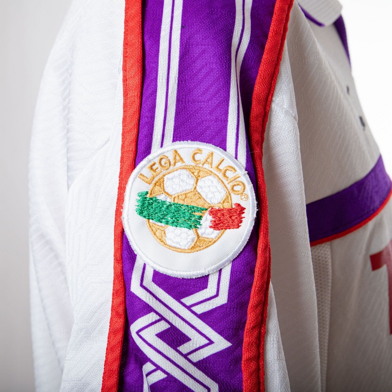 Camisa Fiorentina Away 2001/02 - Retrô Mizuno Masculino - Branco e roxo
