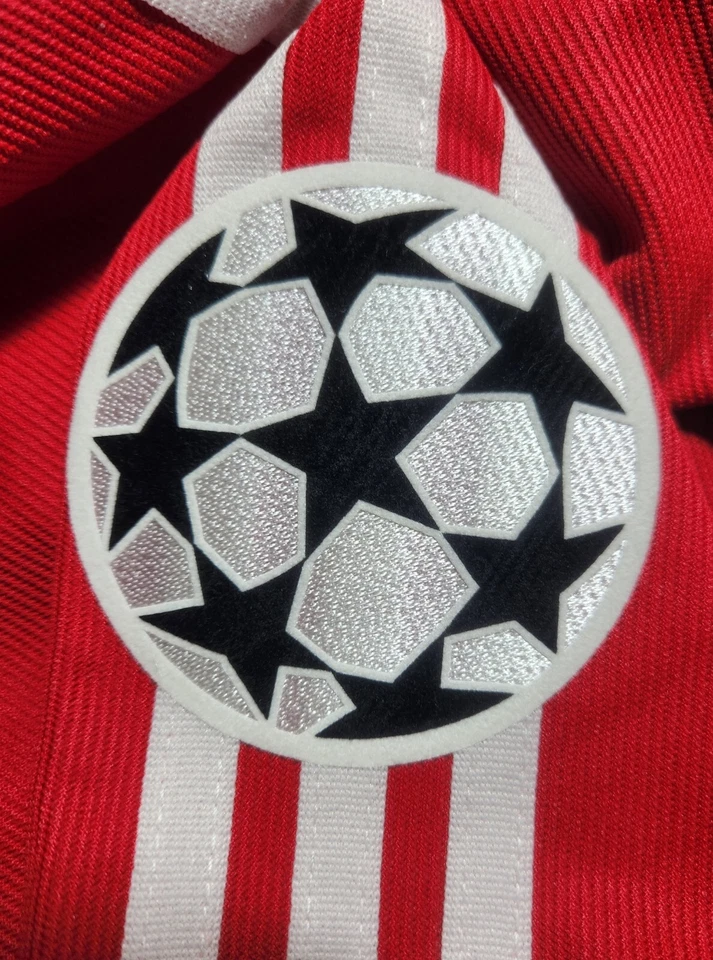 Camisa Bayern de Munique Third 2002/03 - Retrô Adidas Masculino - Vermelho